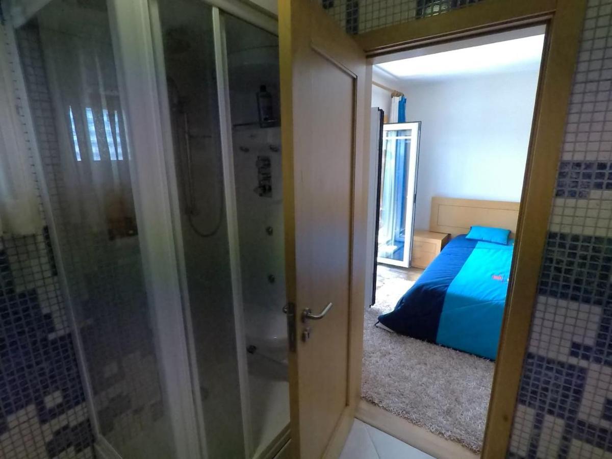Valadas Guest House Canedo  エクステリア 写真