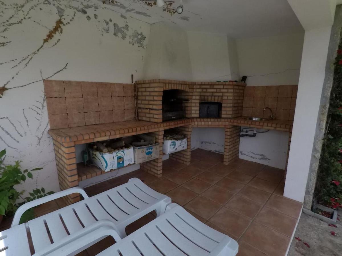 Valadas Guest House Canedo  エクステリア 写真